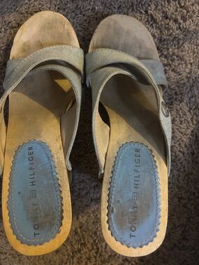 Tommy Hilfiger Light Gray Slip-On Mules